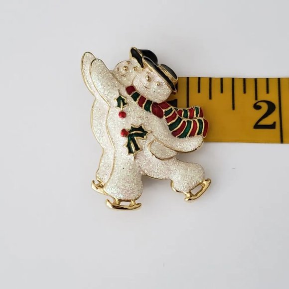Vintage Skating Snowmen Brooch - Picture 4 of 5
